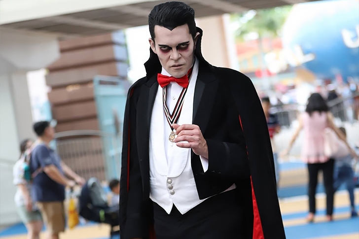 how did dracula become a vampire? A review